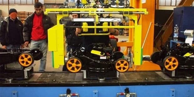 indeva-assembly-lawnmowers
