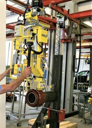 Motor eléctrico – Componentes Los manipuladores industriales INDEVA, controlados electrónicamente son la solución ideal para la manipulación de motores eléctricos y sus componentes.