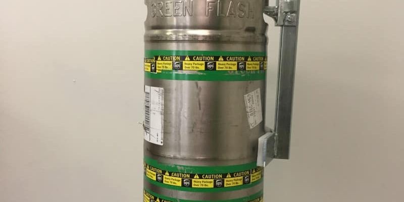 lift assist device for kegs
