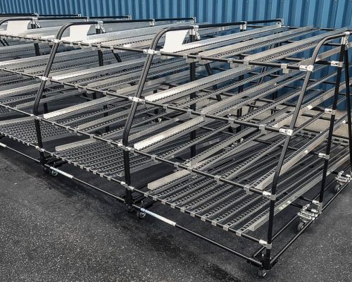Nuestros caminos de rodillos dinámicos ofrecen la posibilidad de utilizar el espacio disponible en su almacén o zona de producción de la mejor manera
