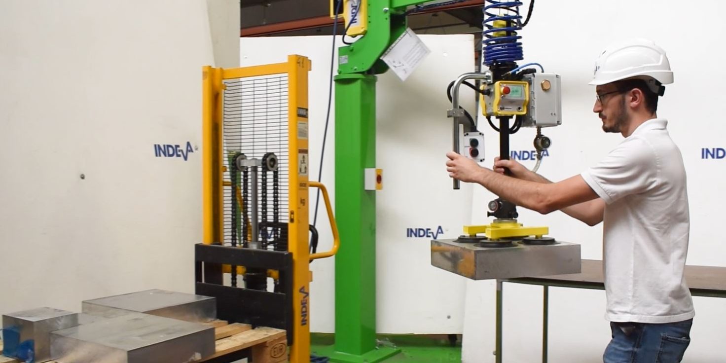 Handling aluminum blocks
