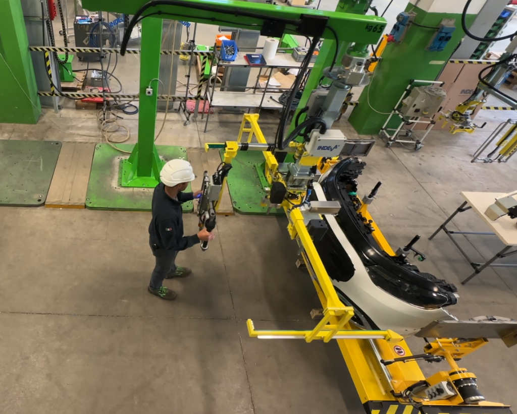 🚗La precisión se une a la potencia: ¡el manejo del tren delantero en el mundo del automóvil!
